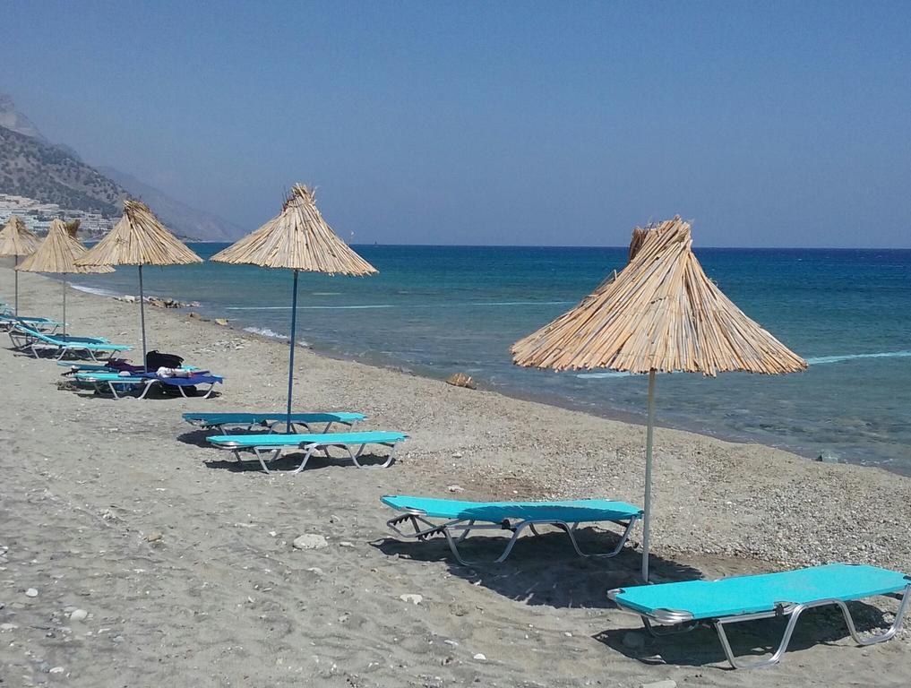 מלון Evripides Village 4*